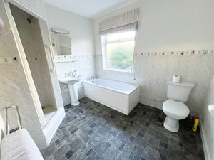 Photo 16- click for photo gallery